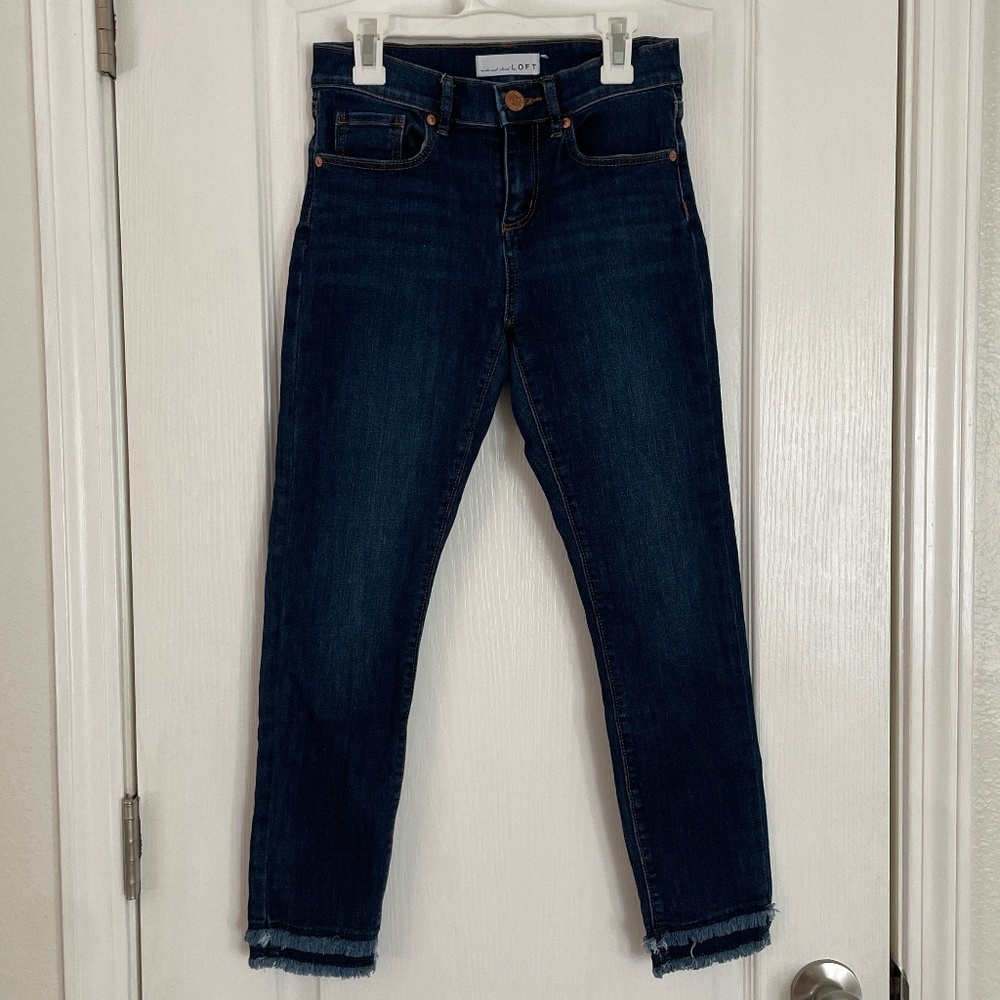 LIKE NEW W/Tags Modern Skinny Double Fringe Hem